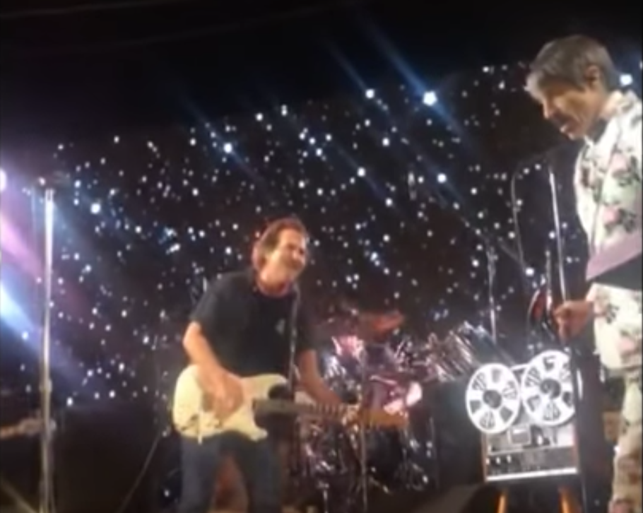 Eddie Vedder joins Red Hot Chili Peppers to cover Prince and Jimi