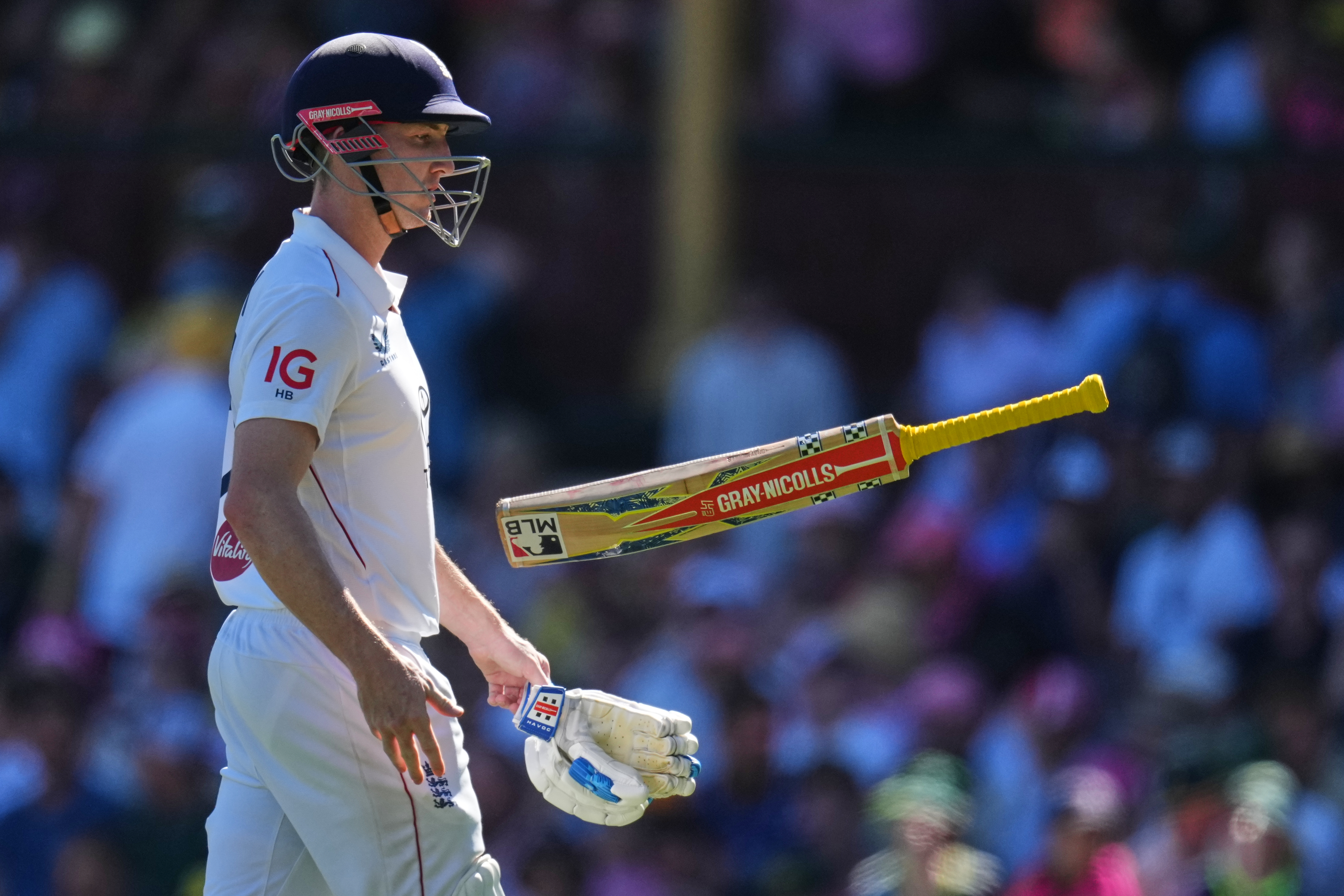 England's Harry Brook reacts after he was dismissed during play on day four of the fifth and final Ashes cricket test between England and Australia in Sydney, Wednesday, Jan. 7, 2026. (AP Photo/Mark Baker)