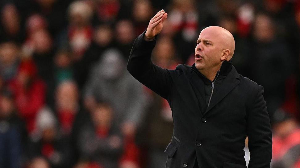 Arne Slot during Liverpool's 2-1 win over Wolves