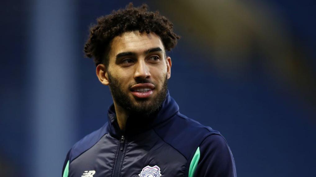 Cardiff striker Etete joins St Mirren on loan