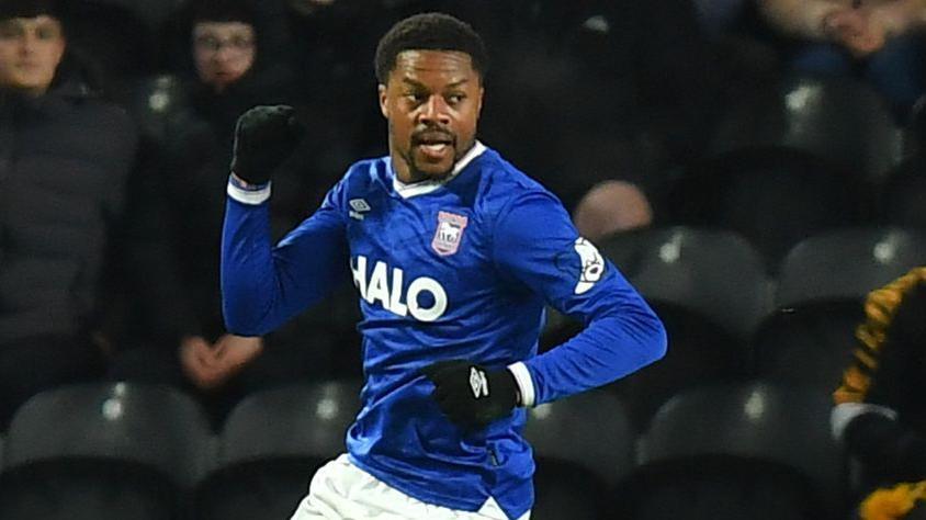 Akpom relieved to break Ipswich duck