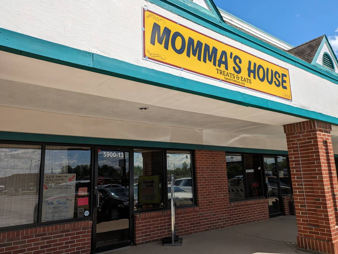 Restaurant serving homecooked soul foods and homemade ice cream opens