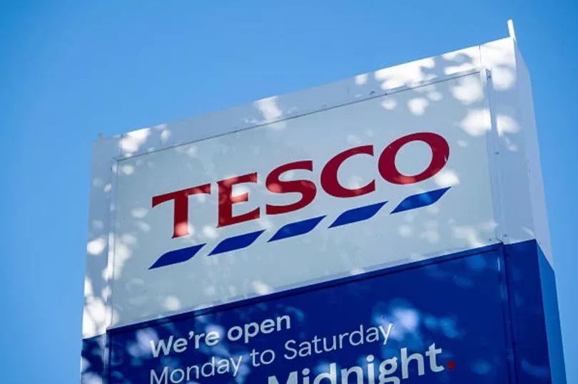 'Do not eat' warnings as mince pies, cakes and freezer food urgently recalled. 