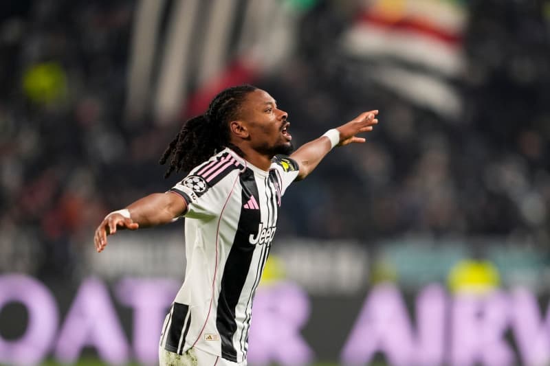 Juventus' Khephren Thuram celebrates scoring his side's first goal during the UEFA Champions League soccer match between Juventus FC and SL Benfica at the Allianz Stadium. Fabio Ferrari/LaPresse via ZUMA Press/dpa