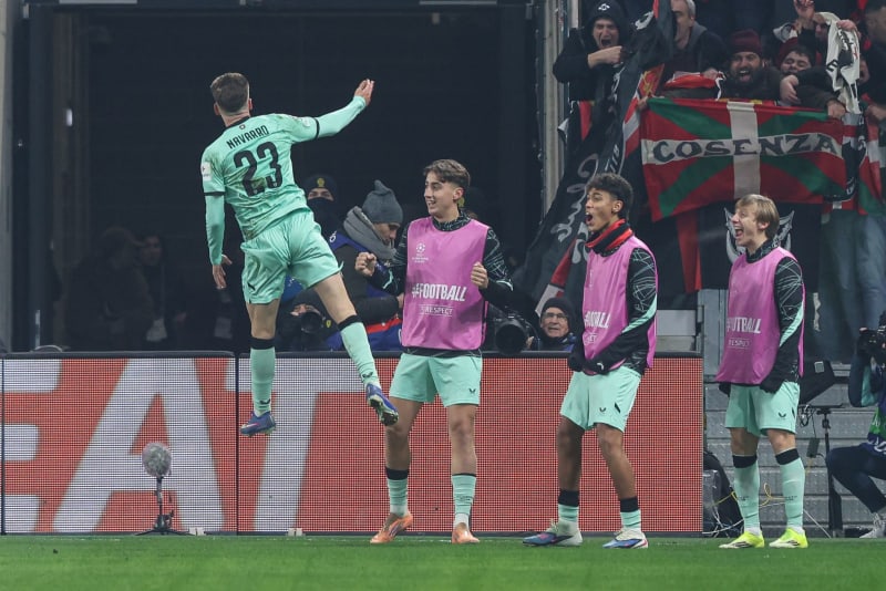 Athletic Bilbao's Robert Navarro celebrates scoring his side's third goal during the UEFA Champions League soccer match between Atalanta BC and Athletic Club Bilbao at the New Balance Arena. Stefano Nicoli/LaPresse via ZUMA Press/dpa