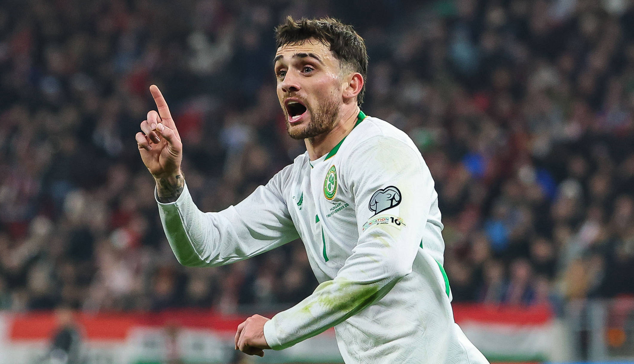 Report: Fulham face major battle for international star