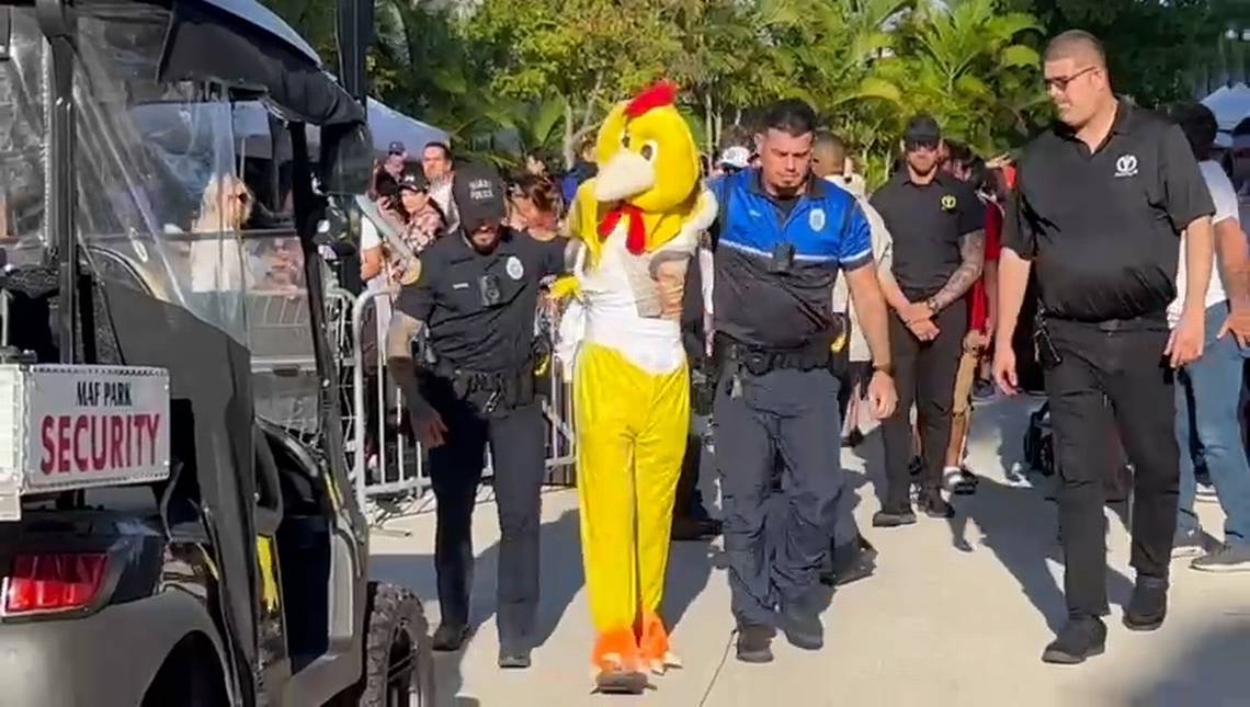 Charges dropped against chicken-suit man protesting Carollo sculptures for Miami park
