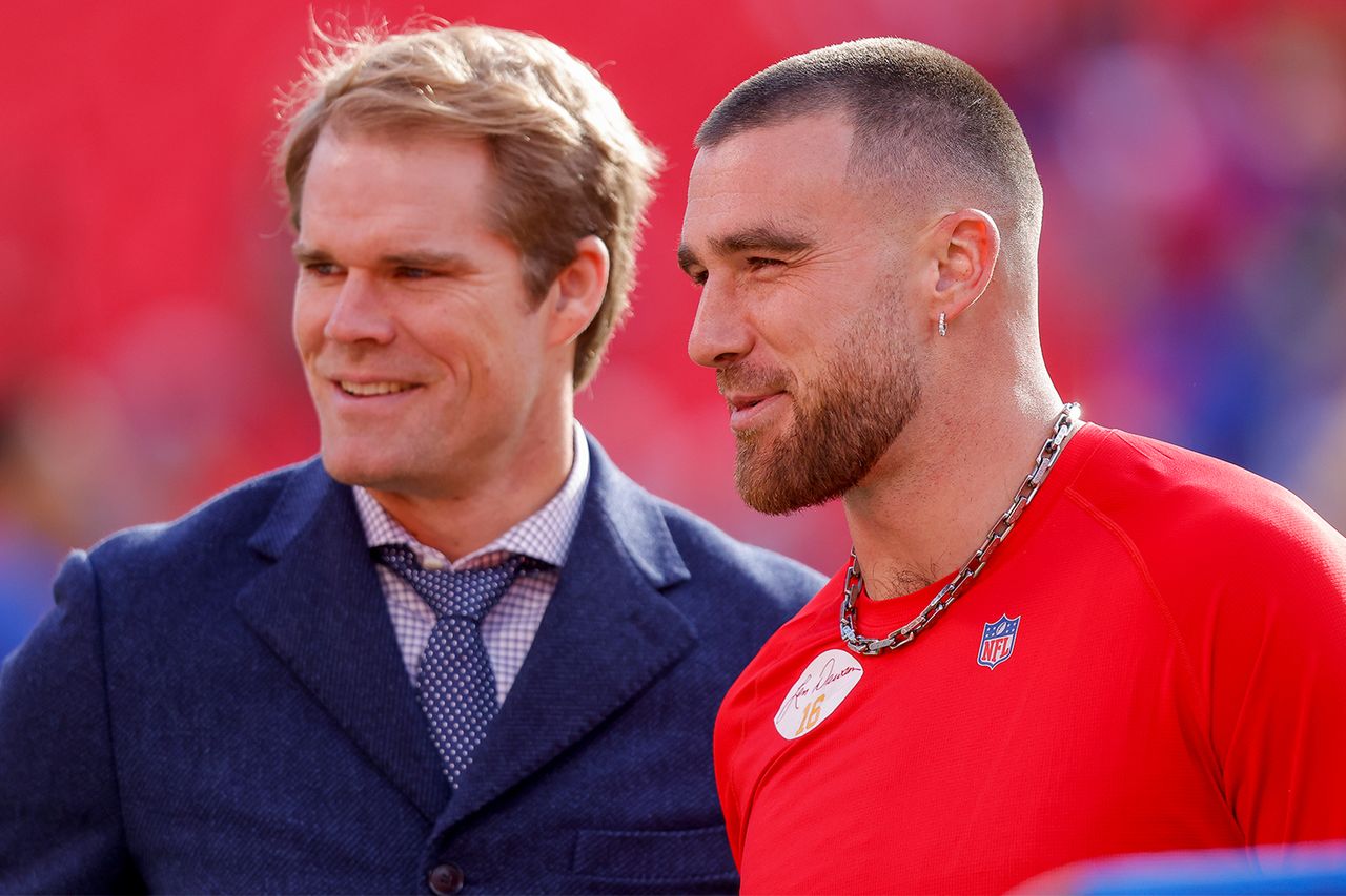 David Eulitt/Getty  Greg Olsen and Travis Kelce