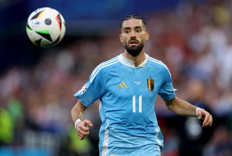 Roma advance first verbal offer for Yannick Carrasco