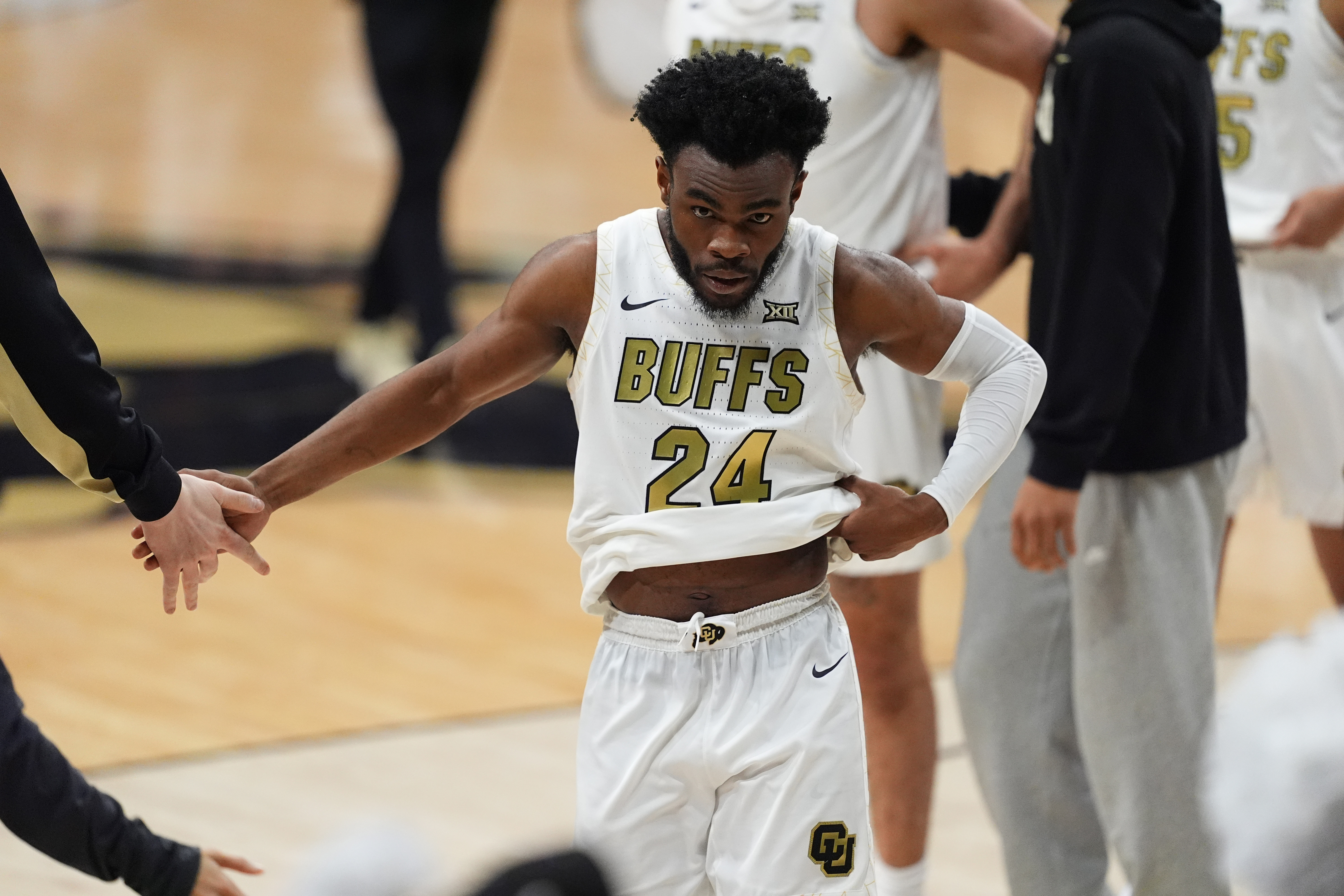 Basketball after dark: Kansas at Colorado OGT