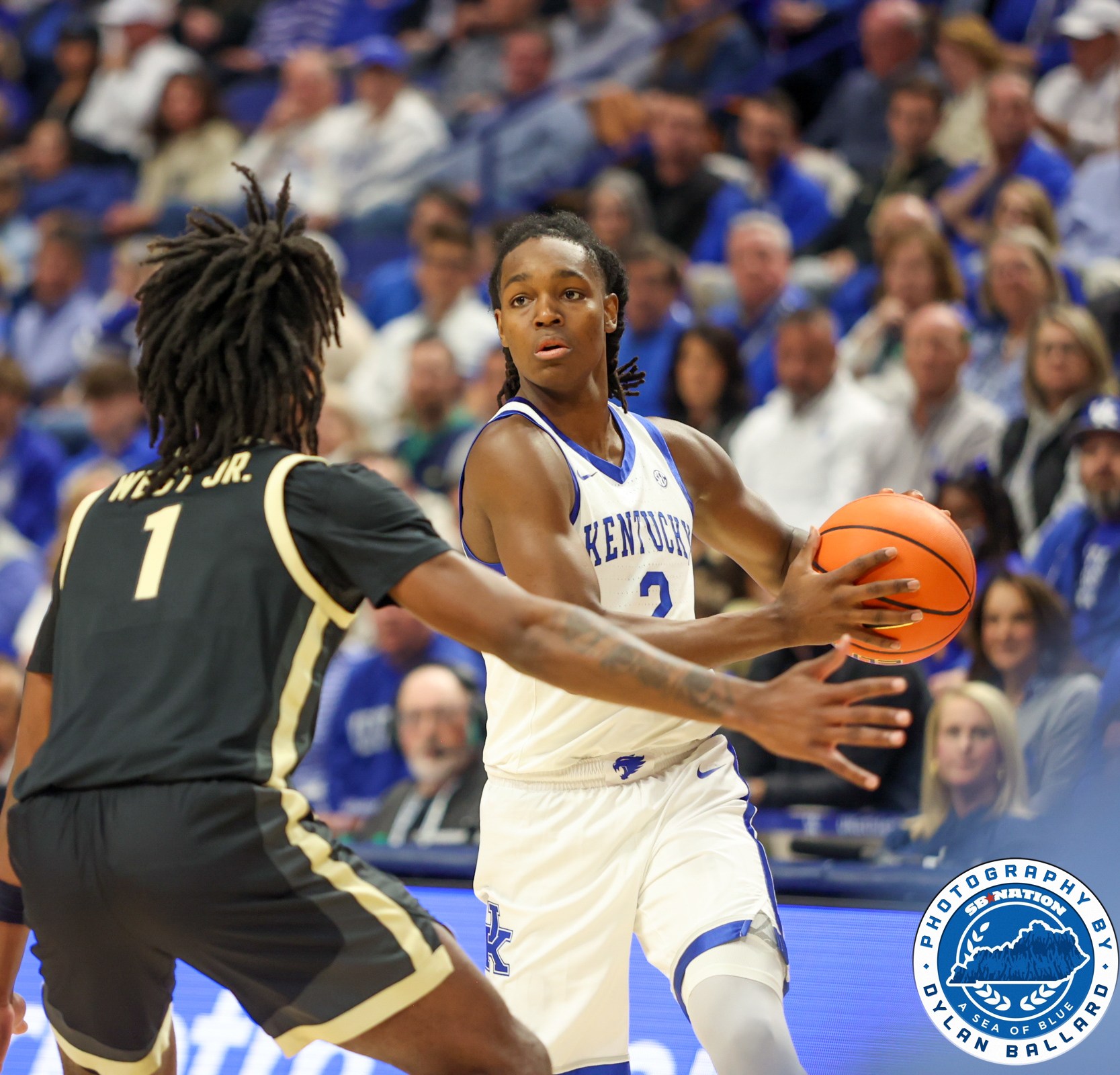 While fans panic over freshman mistakes, Mark Pope insists Jasper Johnson is on the rise