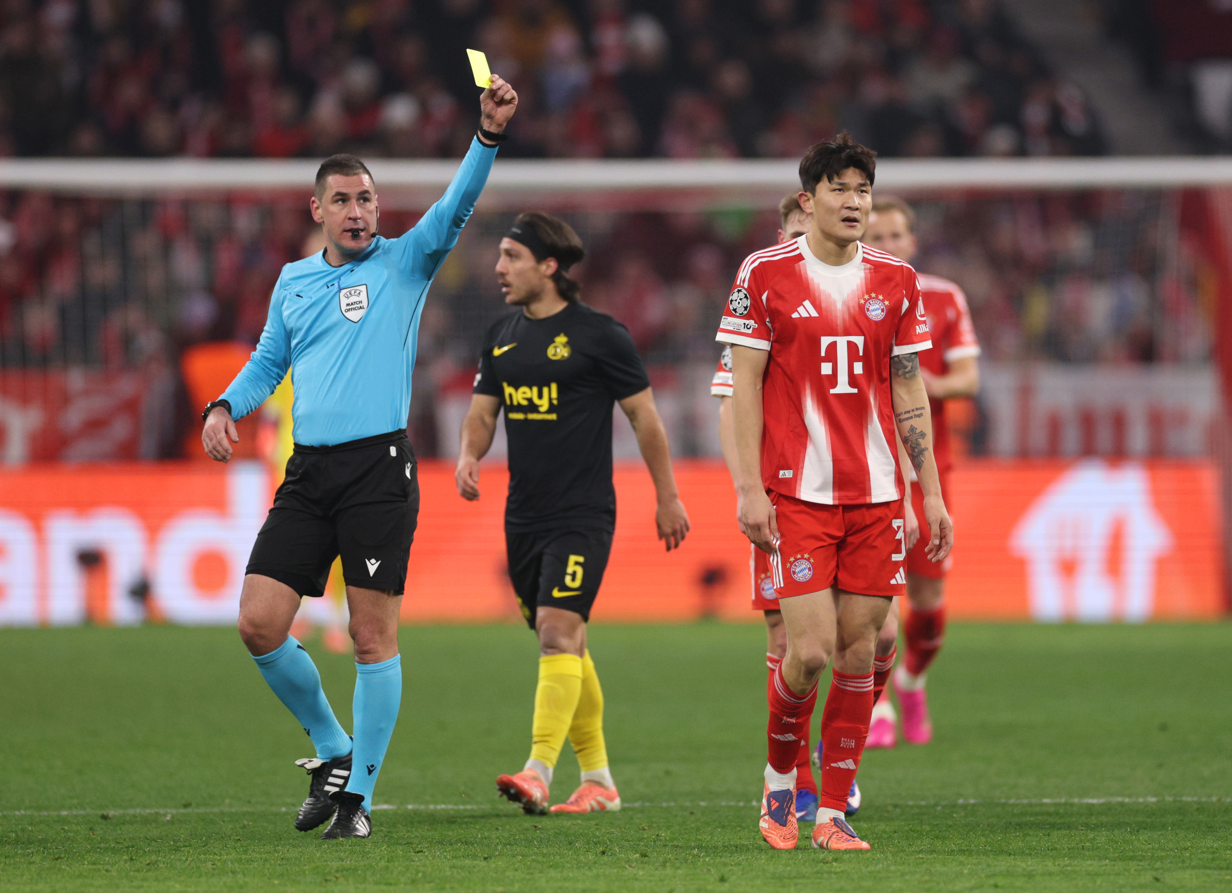 Red card! Kim Min-jae ejected as Bayern Munich clings to lead