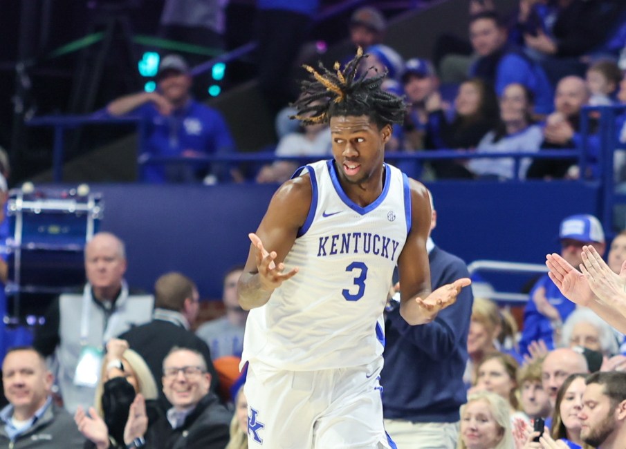 Kam Williams suffers broken foot in Kentucky’s win vs. Texas