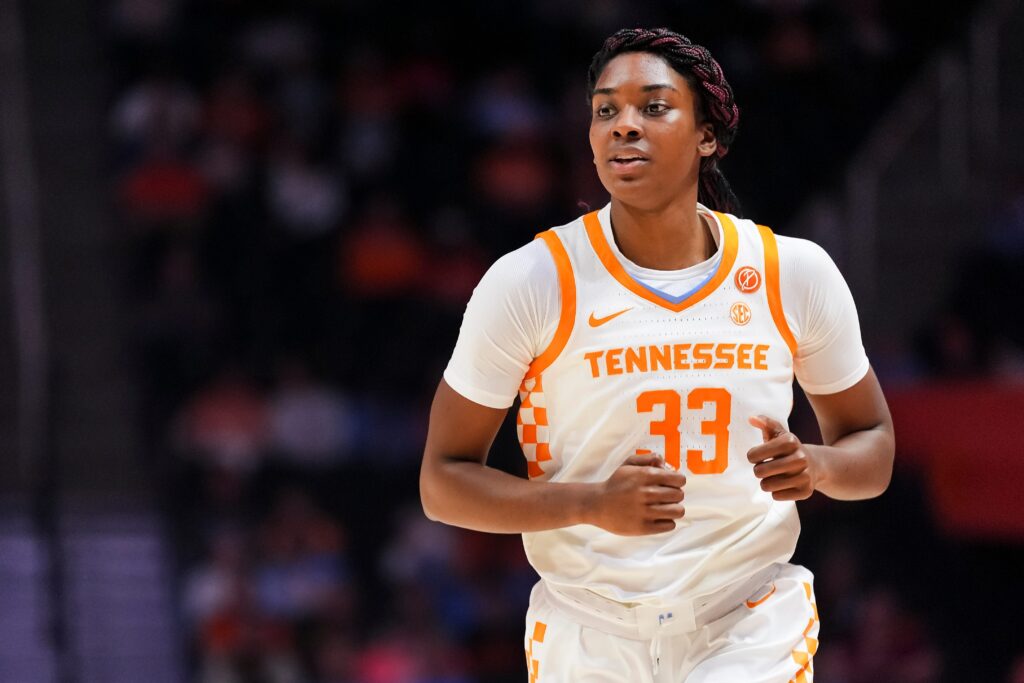 Tennessee forward Alyssa Latham
