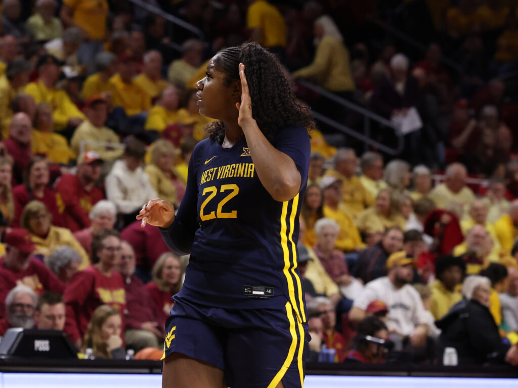 West Virginia Mountaineers forward Kierra Wheeler