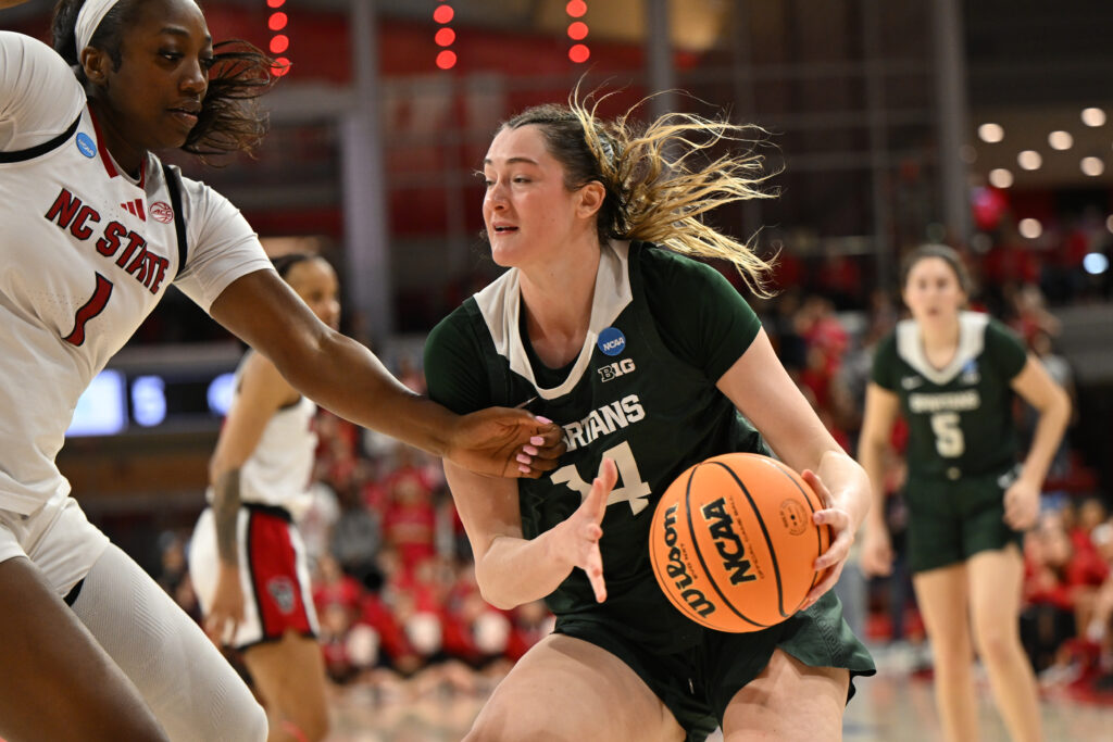 Michigan State Spartans forward Grace VanSlooten