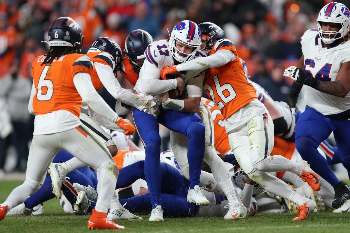 Buffalo Bills suffered a narrow defeat by Denver Broncos on Saturday (Getty Images)