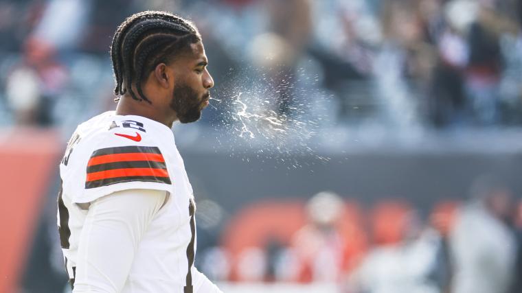 Shedeur Sanders looked every bit a fifth-round pick to close out the season