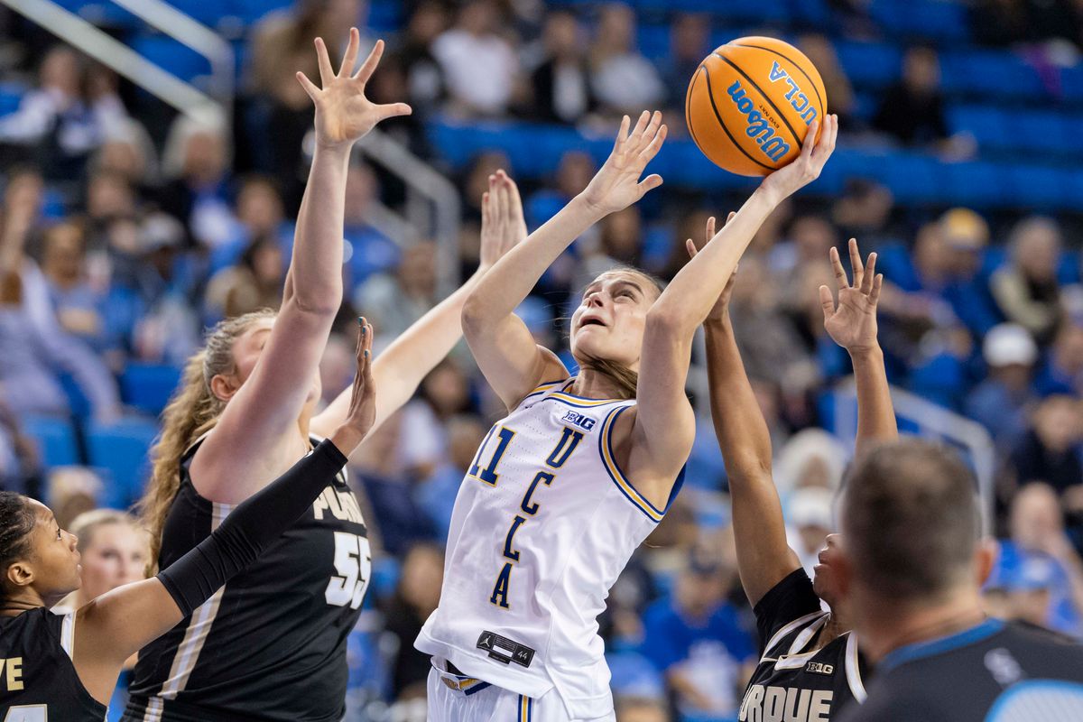 Gabriela Jaquez #11 of the UCLA Bruins shoots the ball during an NCAA basketball game against the Purdue Boilermakers, Wednesday January 21, 2026 in Los Angeles, Calif.