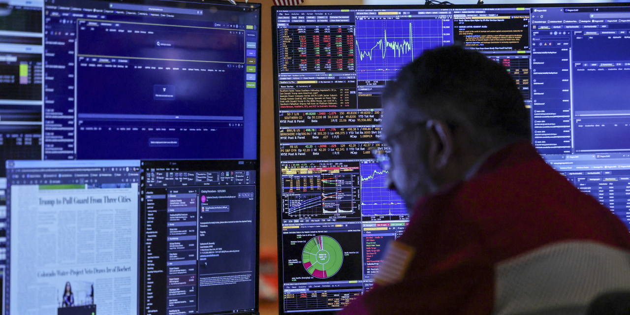 media.zenfs.com image